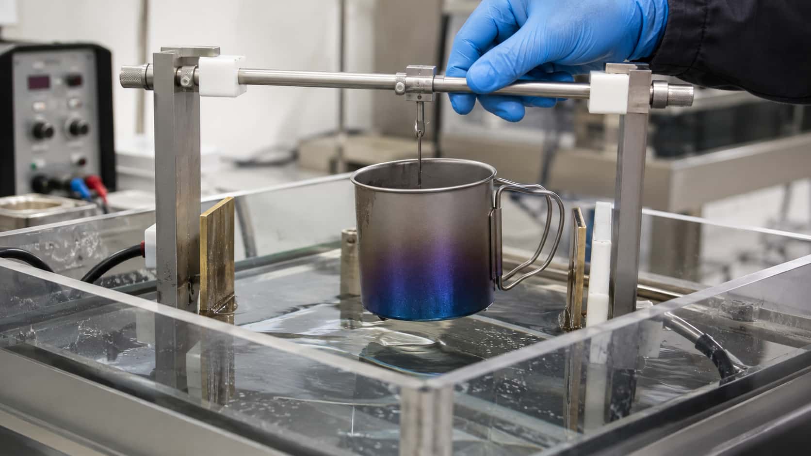 Why Does Titanium Show Different Colors?-PoyeOut Why Does Titanium Show Different Colors?-PoyeOut